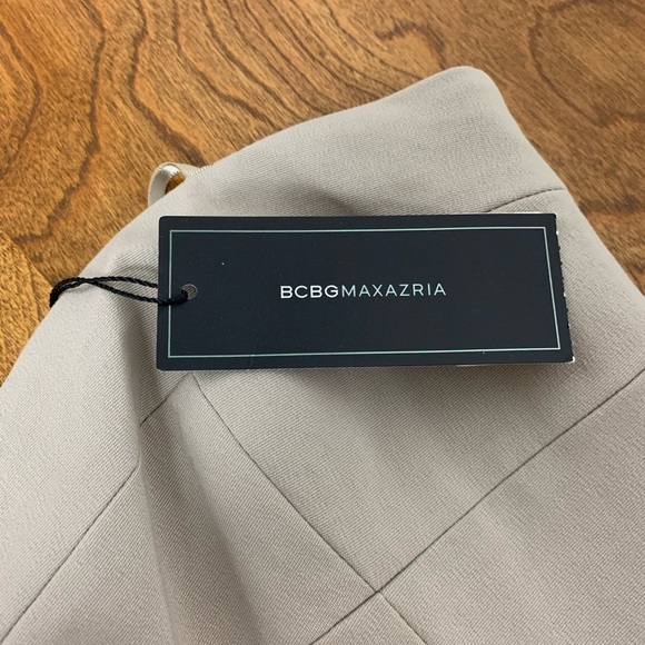 NWT BCBG Dress Angel Strapless Beige Size 8 Ruffled Skirt Sweetheart Neckline - Picture 4 of 12